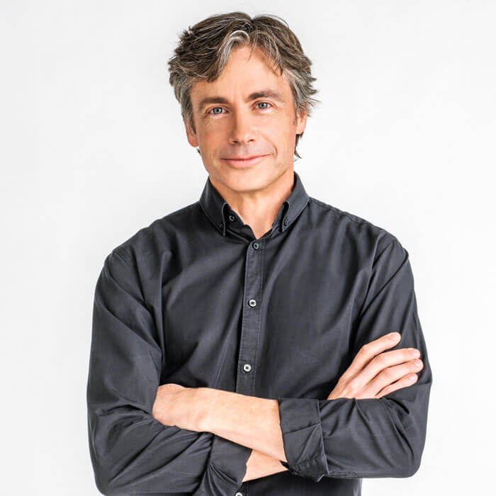 Stephen King will perform at the International Akaroa Music Festival